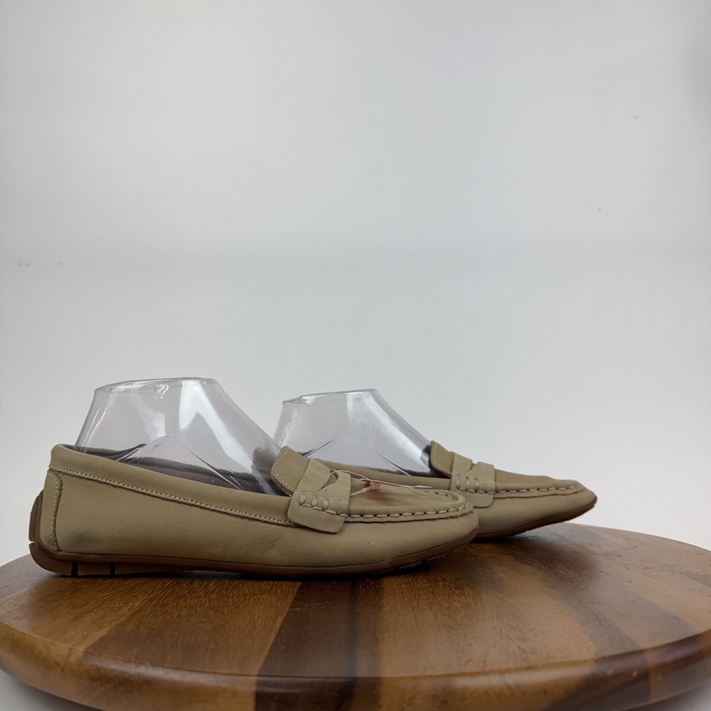 New Womens Blondo Shellby Beige Leather Flat Casual Penny Loafers Size 9 M NWOB‎